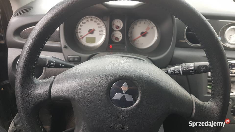 Mitsubishi Outlander SUV 4x4 20 turbo 200 przyciemniane szyby Puławy