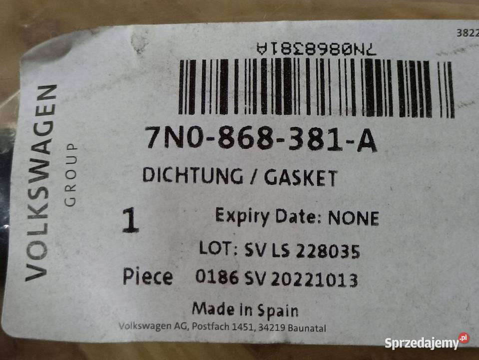 VW SHARAN 7N USZCZELKA DRZWI LEWY TYŁ 7N0868381A osobowe Pleszew