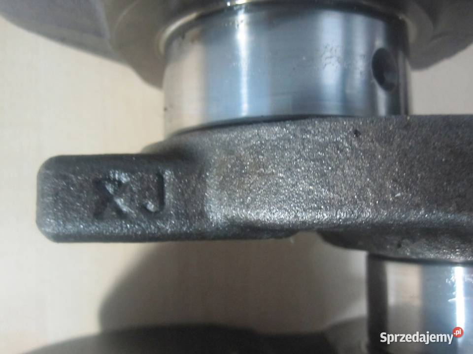 TRAFIC VIVARO 20 DCI M9R786 114 12r wał z Kielce