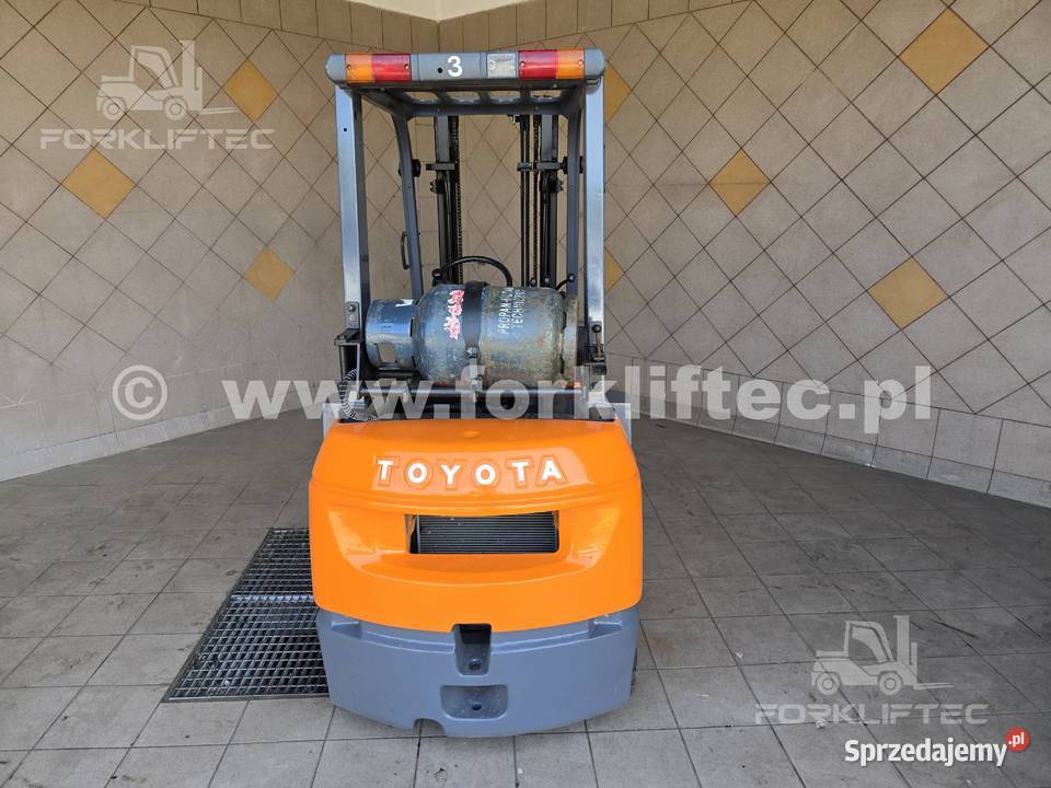 Wózek Widłowy TOYOTA 7FG18 Drive in TOYOTA sprzedam