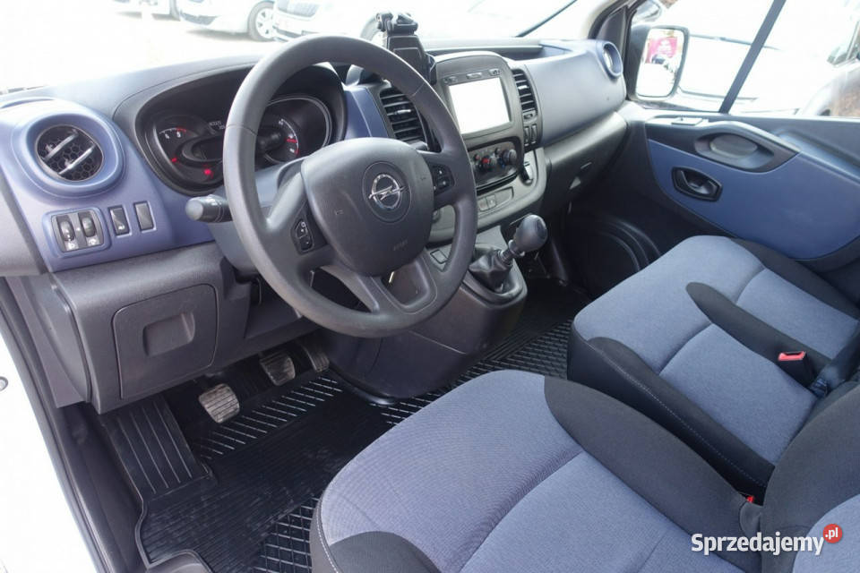 Opel Vivaro Fv 23L2H1 Long 2x boczne drzwi serwisowany w ASO mazowieckie Warszawa