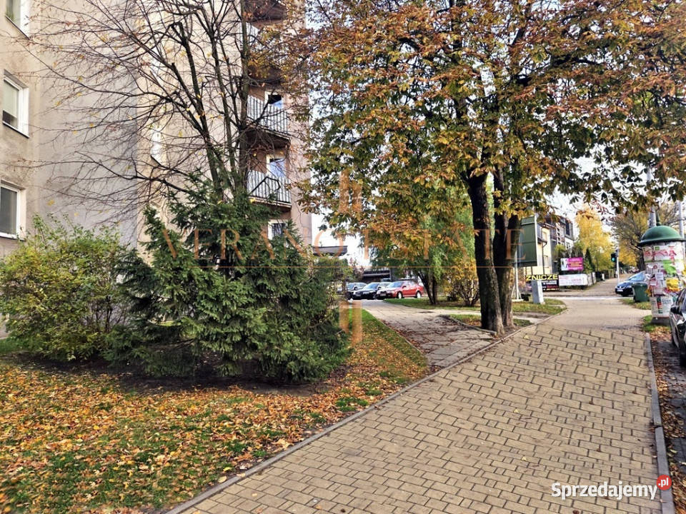 3 Pokoje 635m Centrum Świetna Inwestycja oddzielna kuchnia