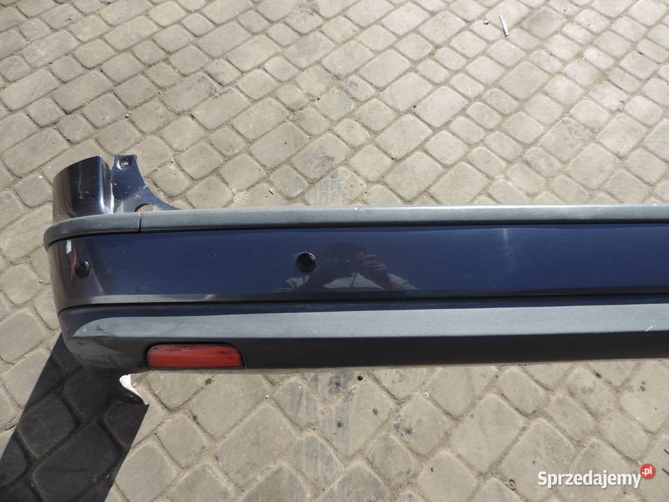 ZDERZAK TYŁ FORD FOCUS MK2 KOMBI KOLOR H4 osobowe Nowy Sącz