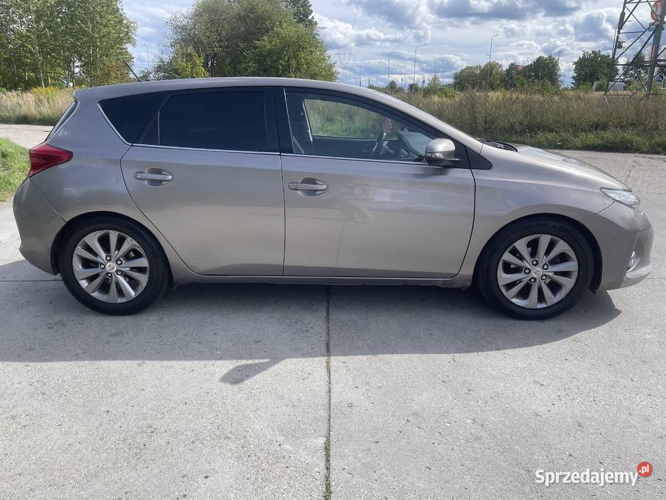 Toyota Auris 2013 LPG nieuszkodzony lubuskie Gorzów Wielkopolski