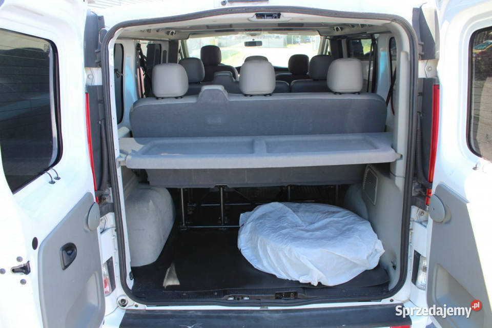 Renault Trafic 20 DCi 115 8 osobowy 3x klima 198 115KM Lubań