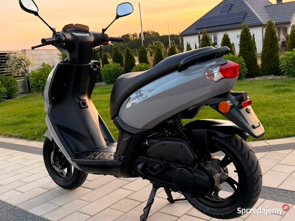 Skuter Peugeot Kisbee 2017r 50cc 2t BLACK
