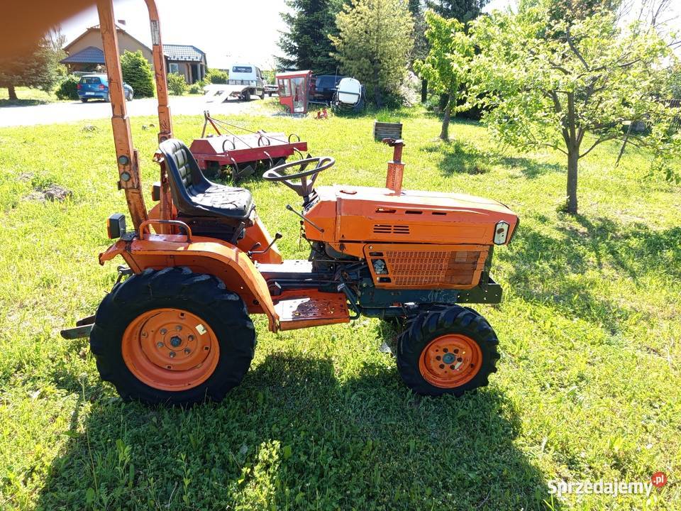 Traktorek Kubota 4x4 3 Cylindrowy Komplet świętokrzyskie Jędrzejów