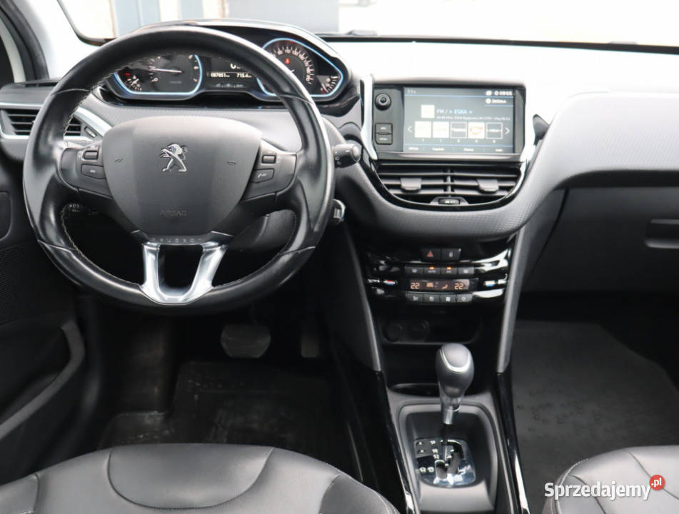 Peugeot 2008 12 PureTech Piaseczno