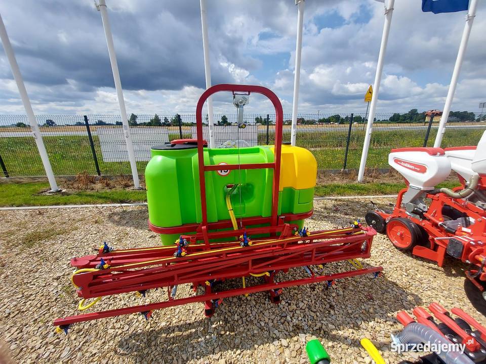 Opryskiwacz rolniczy zawieszany Promar 612 Oszkowice