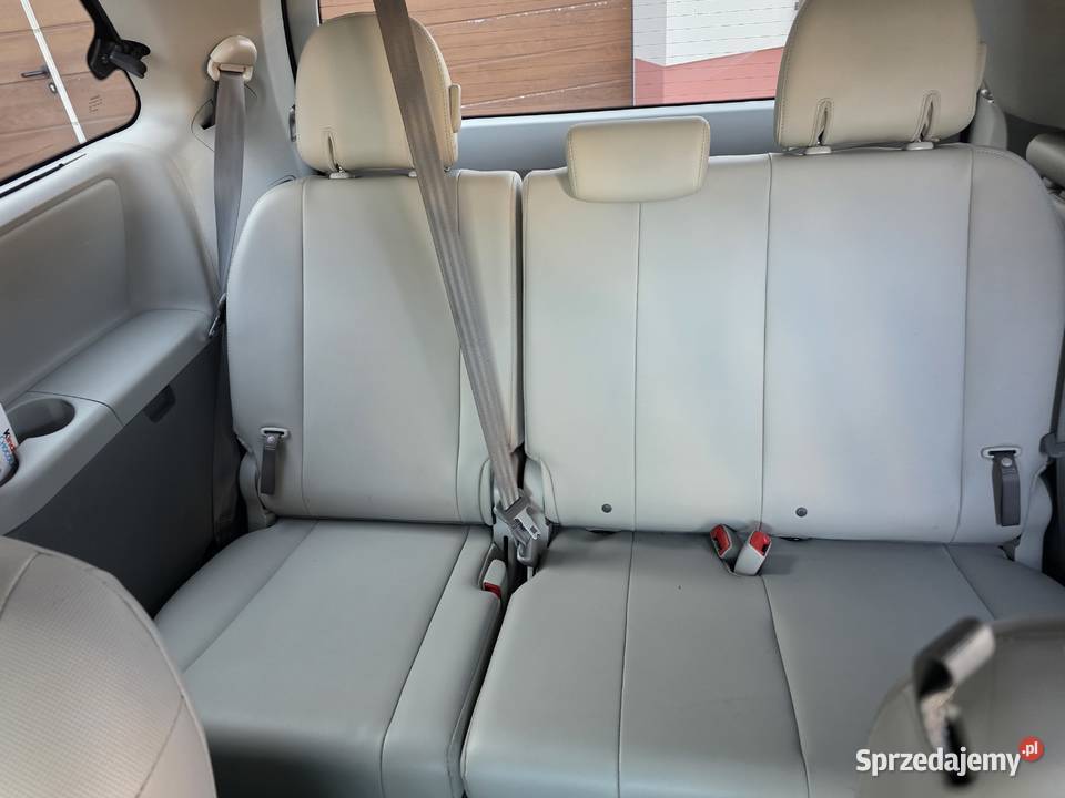 Toyota Sienna 35 V6 XLE Świdry
