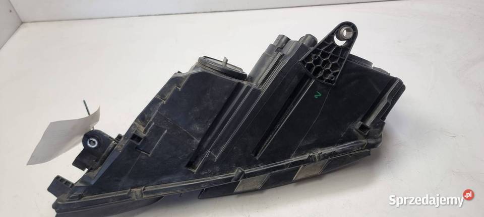 LAMPA PRAWA PRZÓD SKODA OCTAVIA III 5E1941016C Lipno