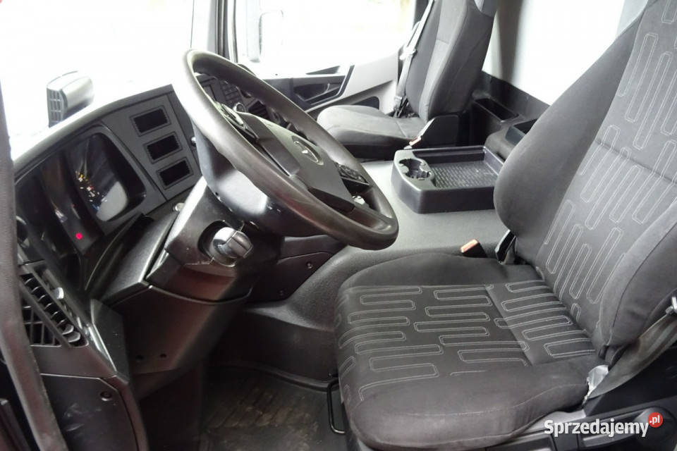 Mercedes ANTOS 1827 EURO 6 19palet winda 305 Góra Kalwaria