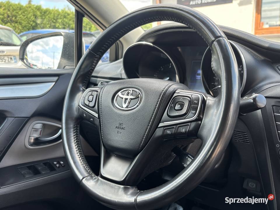 Toyota Avensis 2018r Polski Salon Gwarancja