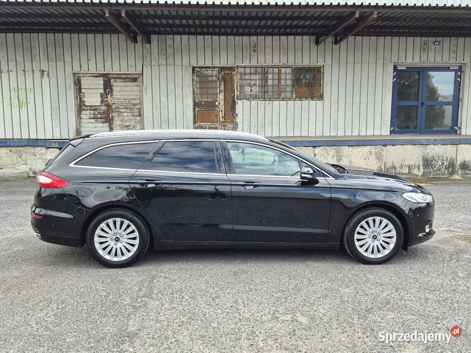 Ford Mondeo mk5 122016 20 180 Titanium Full LED Rok produkcji 2016