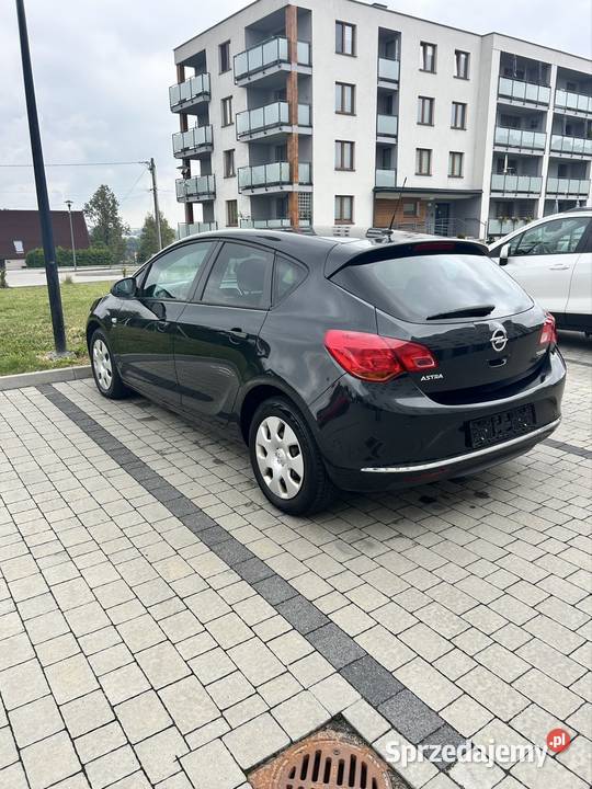 Opel Astra 14 turbo 140 2013 140KM Opel Słomniki