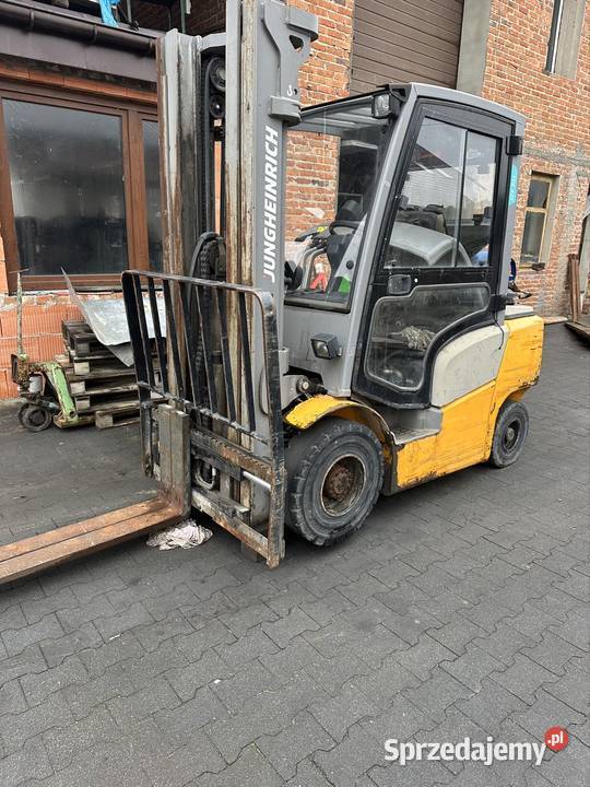 Wózek widłowy Jungheinrich TFG 425 Triplex linde Bełchatów