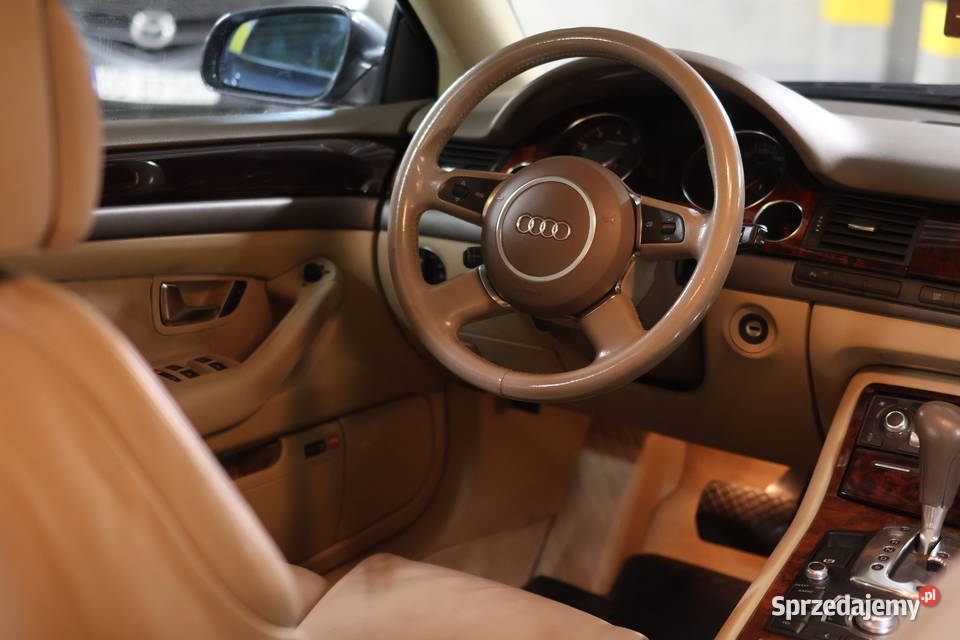 Audi A8 D3 37 2003 pomorskie
