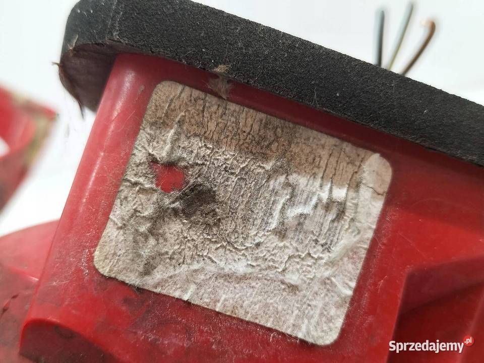 LAMPA TYŁ LEWA EU Seat Leon II 20052012 osobowe świętokrzyskie