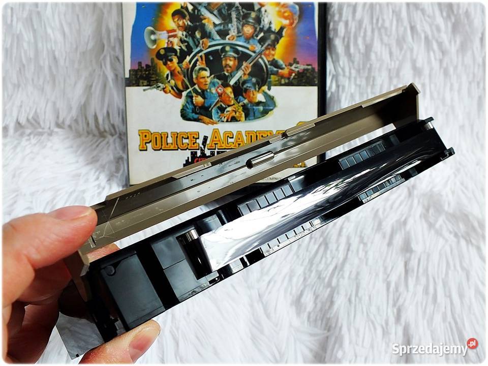 Kaseta VHS Film Akademia Policyjna 6 Film na sprzedam