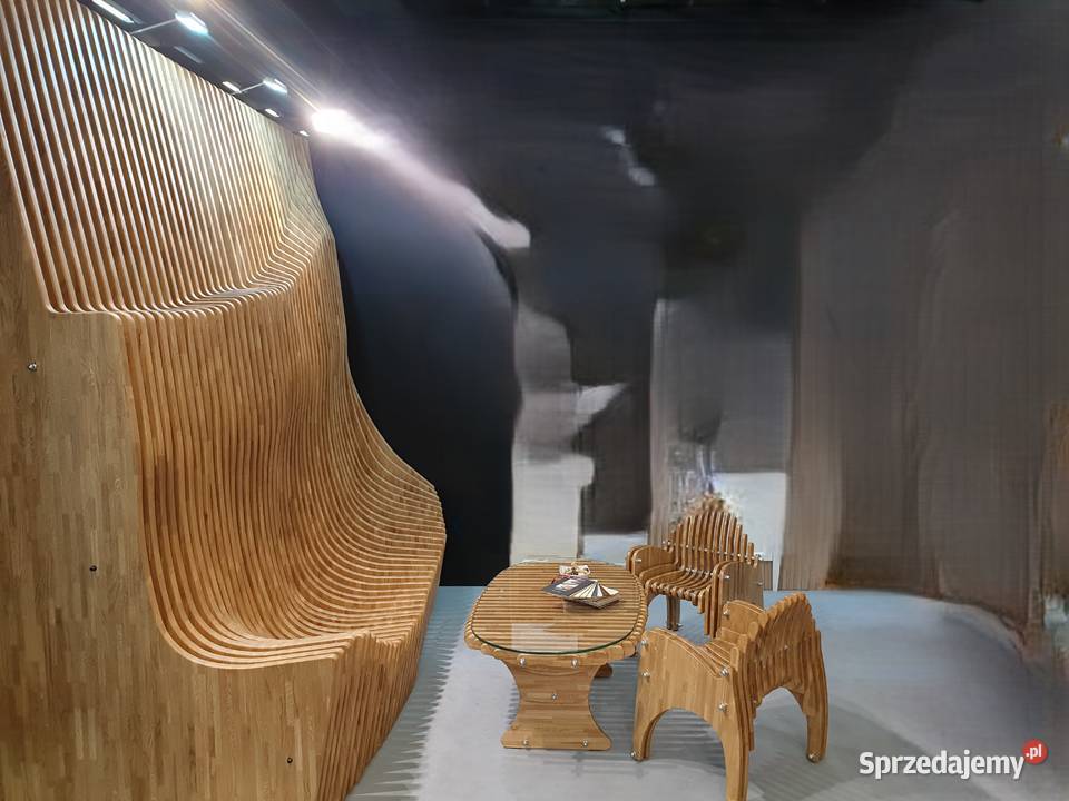 Drewniana ściana reprezentacyjna ekspozycja 3000cm Osina