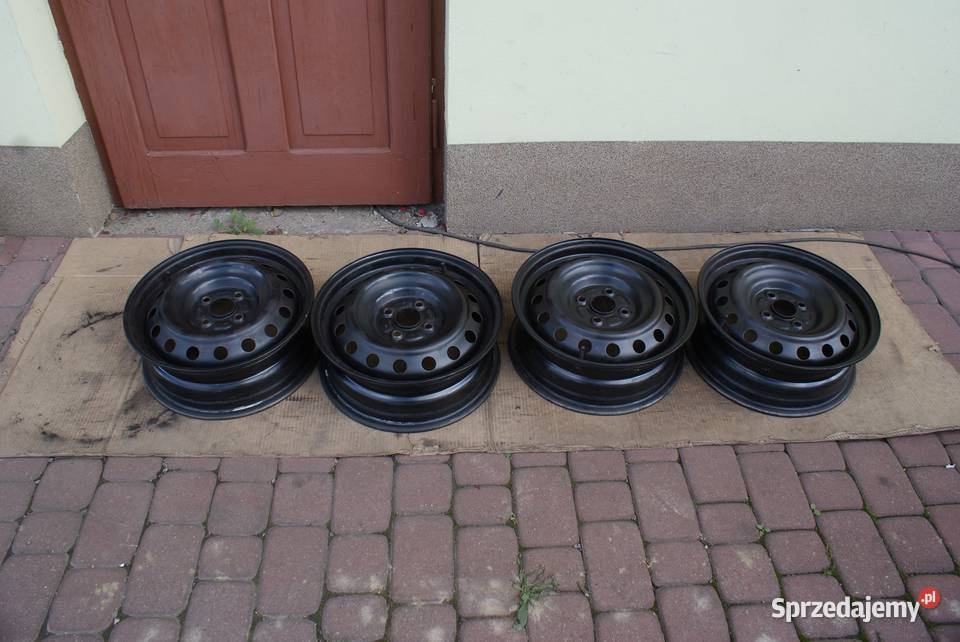 15 4x100 x541 ET35 ET45 ET47 Toyota AygoYaris Dynów