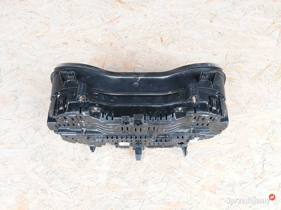 MERCEDES W447 VITO VKLASA LICZNIK ZEGAR Międzychód