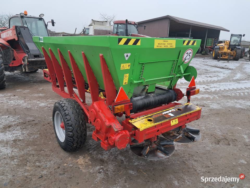 Rozsiewacz do wapna Rcw 3 Piast piaskarka Unia mazowieckie Skaryszew