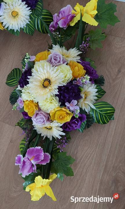 Kompozycja wiązanka komplet na cmentarz grób Kompozycje kwiatowe Książenice sprzedam