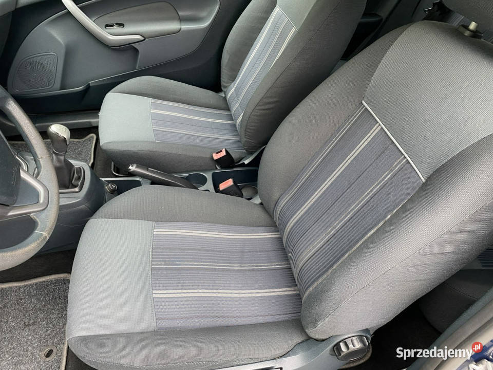 Ford Fiesta nowa Niski oryginalny przebieg Mk7 podgrzewane fotele Poznań sprzedam