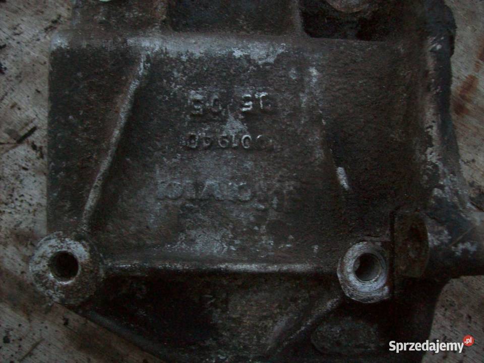 A4 B5 16 Wspornik lapa sprezarki klimatyzacji