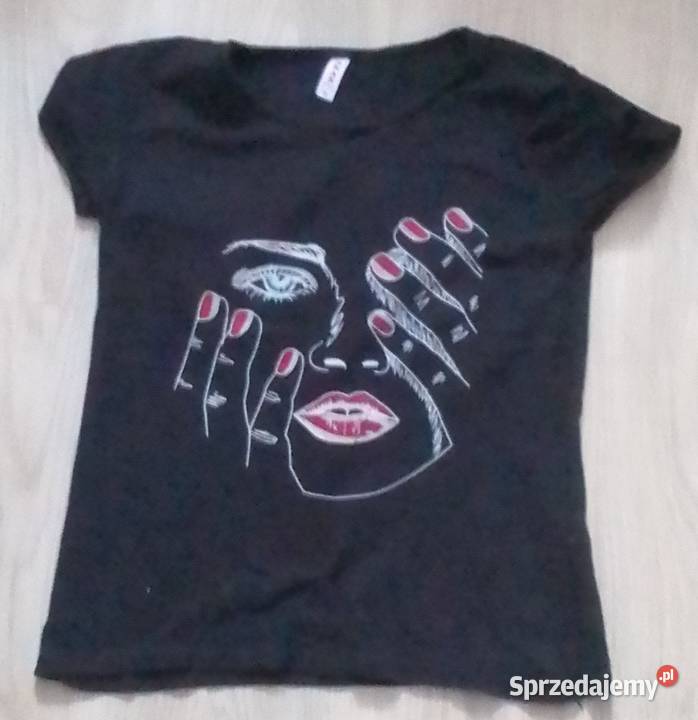Koszulka damska z metką Topy i koszulki Moda i Styl sprzedam