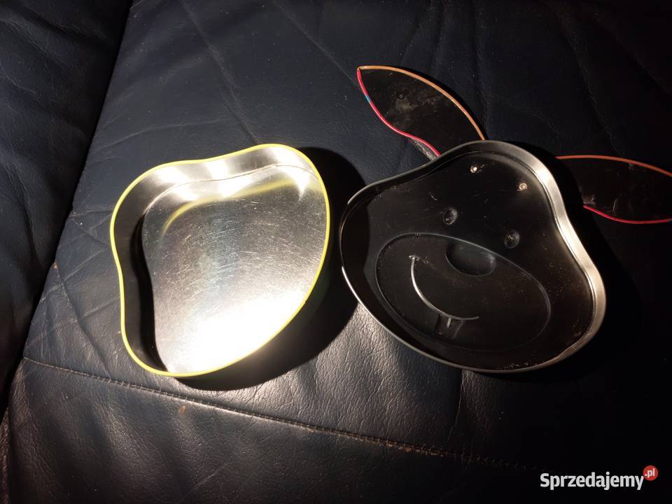 Małe pudełko metal zając Pozostałe