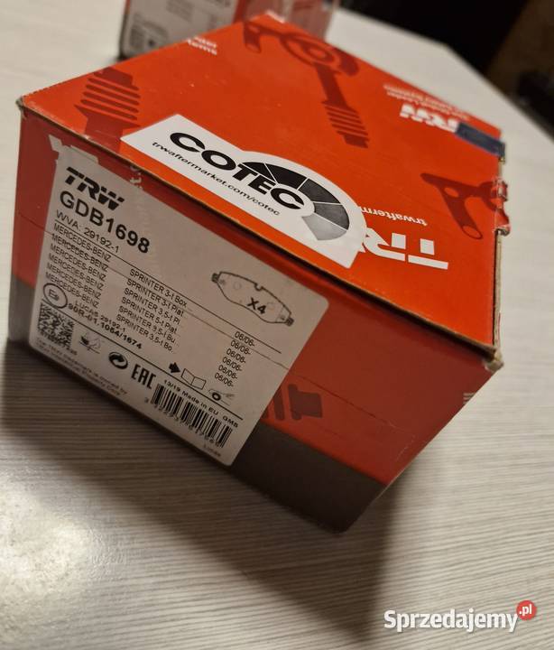 Nowy Klocki hamulcowe TRW GDB1698 PRZÓD SPRINTER Klocki hamulcowe Motoryzacja świętokrzyskie Kazimierza Wielka