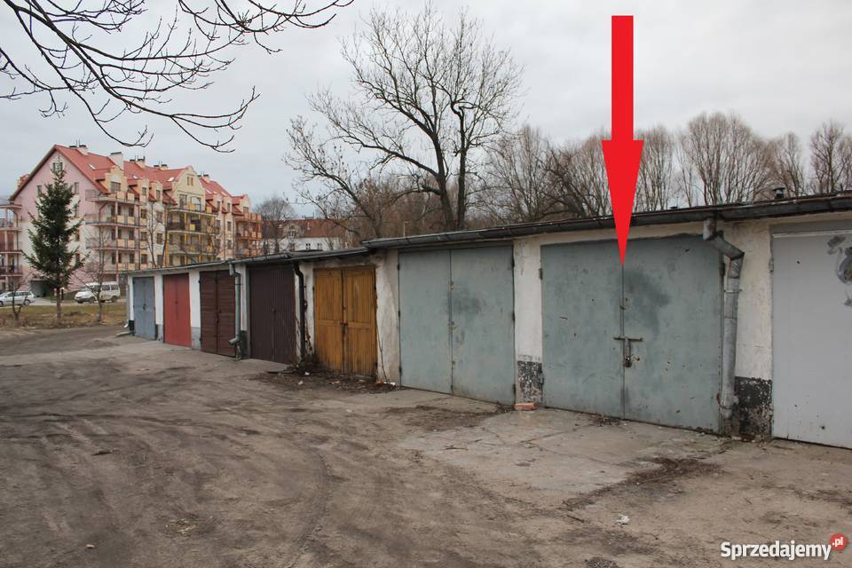 Sprzedam murowany zadbanygaraż Asnyka obok Kętrzyn