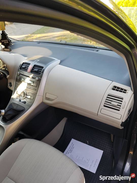 Toyota Auris 16 2008 55 bezwypadkowy pier właś ASR (kontrola trakcji)