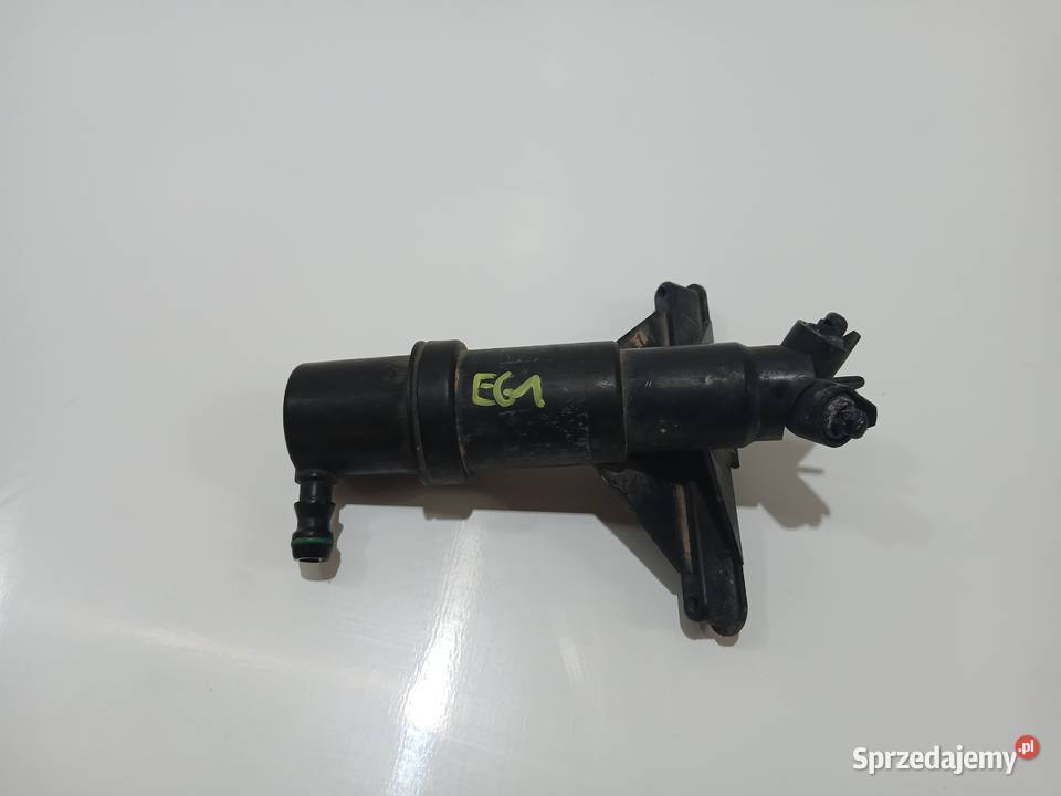 DYSZA SPRYSKIWACZ LAMPY BMW E60 E61 OE 4642081 osobowe Strzyżewice sprzedam
