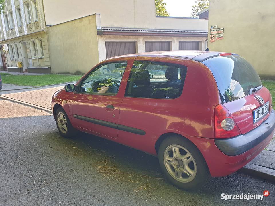 Renault Clio 2001świeże opłaty na Racibórz