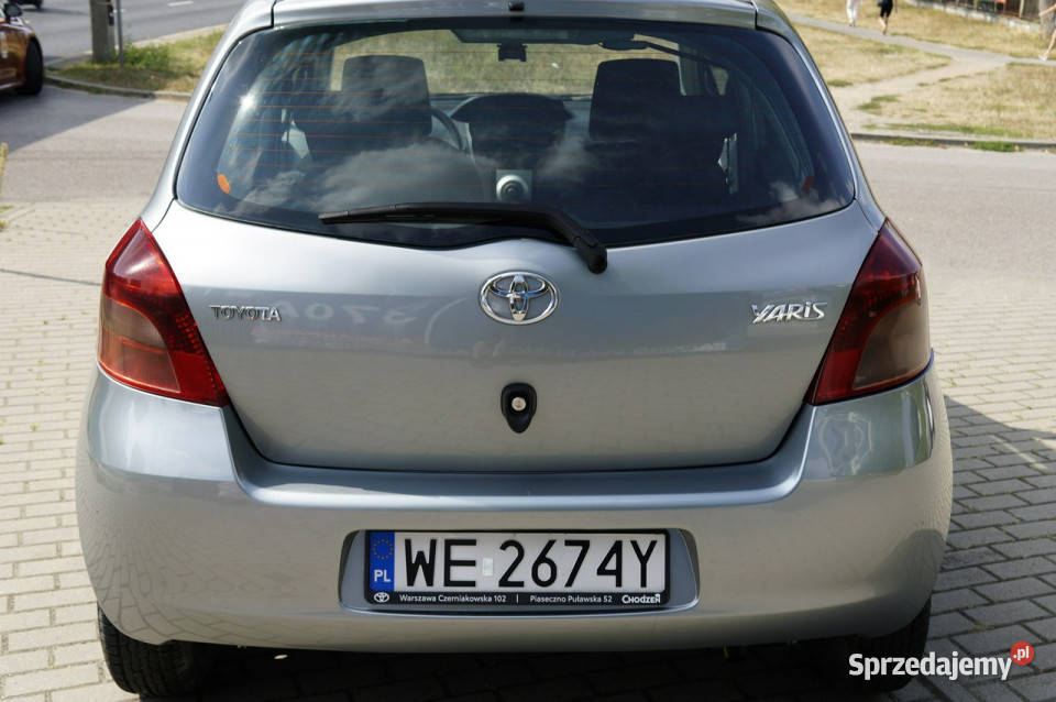 Toyota Yaris salon wersja 5d niski przebieg 4/5 Warszawa