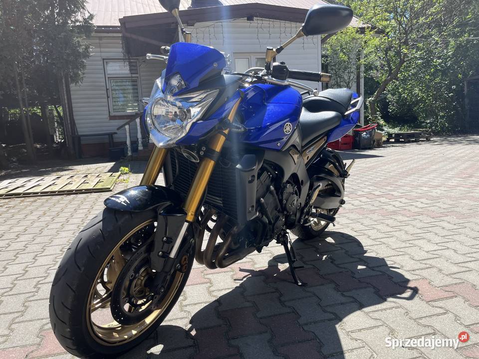 Yamaha FZ8N warta
