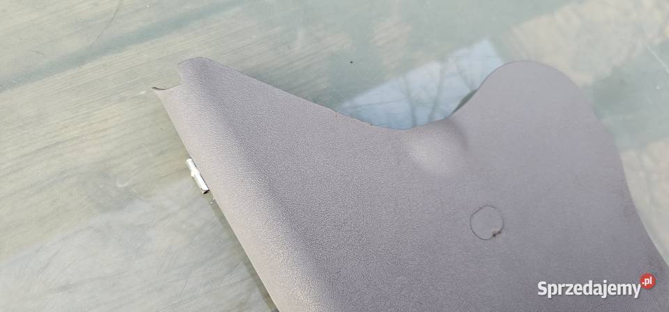 Osłona slupka progu lewy przod mercedes w210