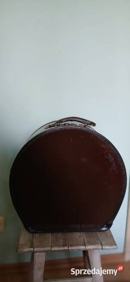 Stary kufer na kapelusze Kraków