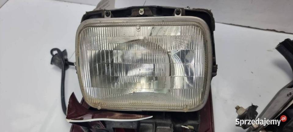 LAMPA PRAWA PRZÓD CHEVROLET CORVETTE C4 LIFT Lipno