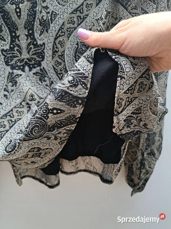 Stylowa bluzka Reserved z wzorem paisley rozmiar Trąbki Wielkie