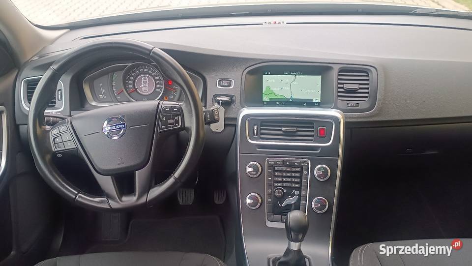 Volvo V60 2015r LED ksenon 189 nawigacja