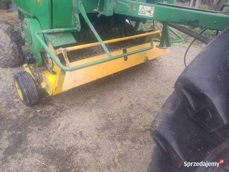 Sprzedam prasę John Deere 590 Owijanie siatką Prasy i owijarki Biała