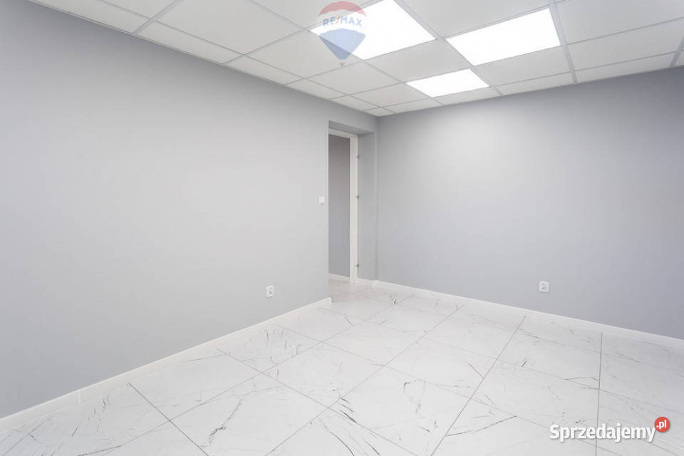 80 m parter z ulicy Bałuty parking Łódź sprzedam