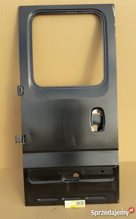 IVECO DAILY VI 2014 DRZWI LEWE TYŁ DOKA DUBEL Bieleń