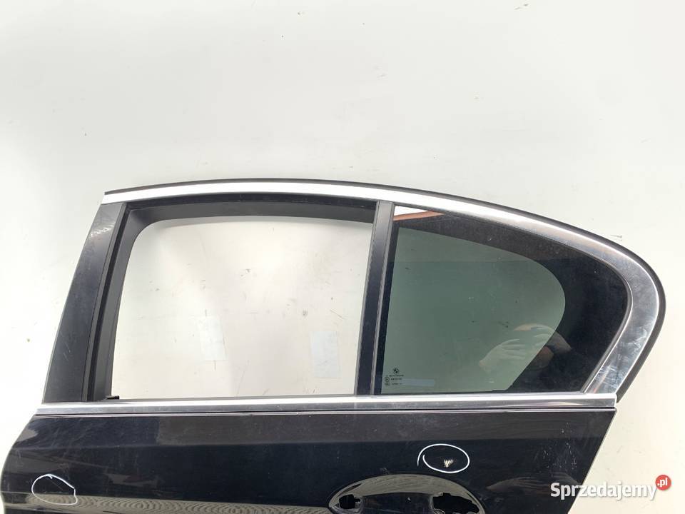DRZWI LEWY TYŁ 668 BMW G30 SedanLimuzyna Schwarz