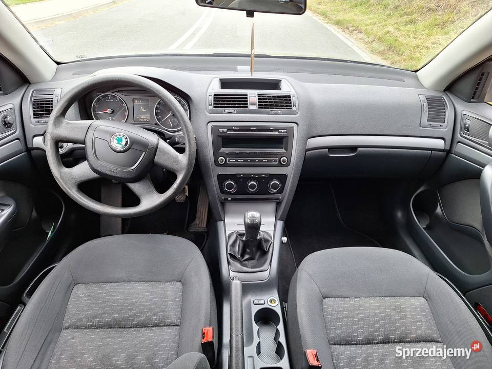 Skoda Octavia II 16 MPI 102 2012 r Serwisowana w Góra Kalwaria sprzedam