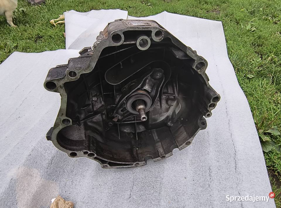 Skrzynia 6 biegowa 19 TDI 130 AVF Passat b5 Audi Rok produkcji 2003 Barlinek